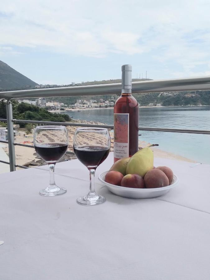 Nadim Rooms Himare Exterior photo